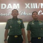 Kolonel Inf Daniel Lalawi SIP dan Mayor Ckm Efer Viktor Ransun. (manadosiana,net)