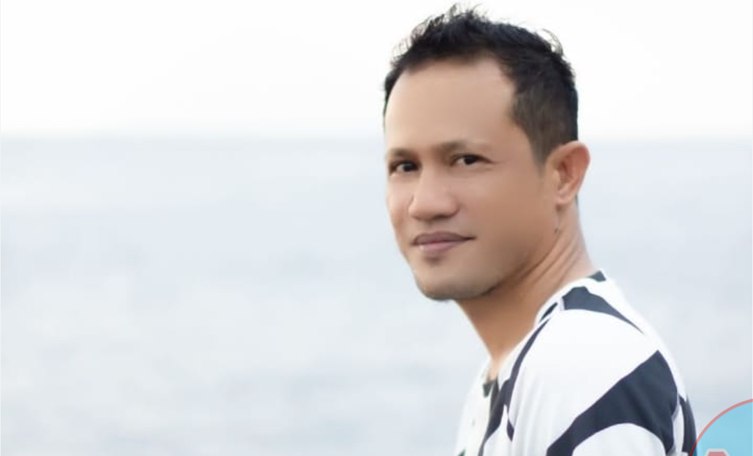 Screenshot_2025-12-08-12-53-28-592_com.google.android.googlequicksearchbox-edit