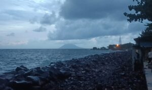 Screenshot_2025-12-14-11-37-03-508_com.miui.videoplayer-edit