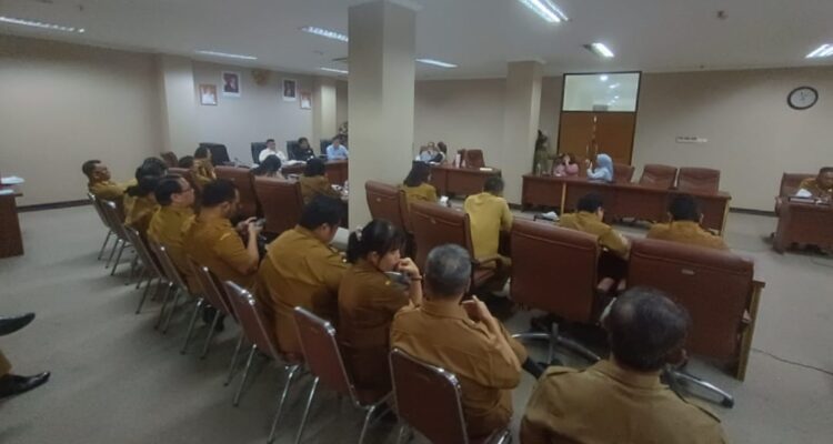 rapat pansus RTRW dprd sulawesi utara